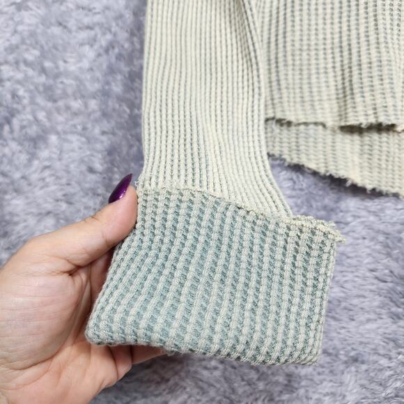 Free People One Colt Thermal Top Size Small - Picture 4 of 11